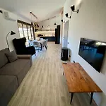Nafta Aparts 4* Skhidnytsia
