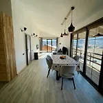 Aparthotel Nafta Aparts 4*