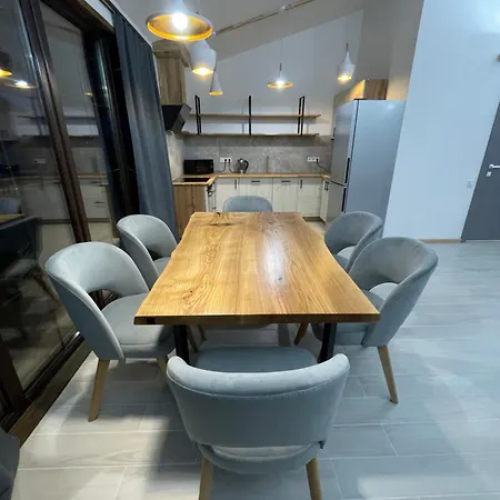 Aparthotel Nafta Aparts &