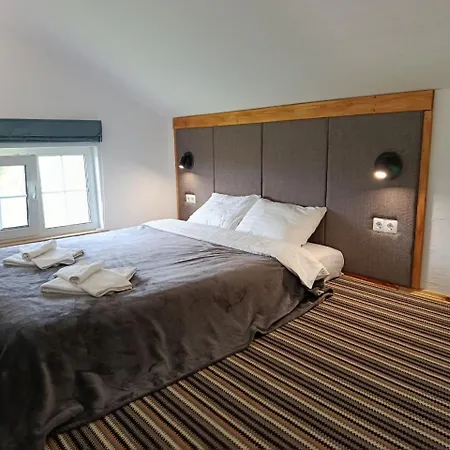 Aparthotel Nafta Aparts &