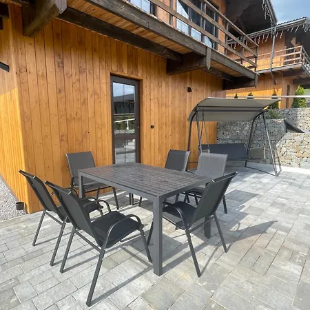 Nafta Aparts & 4* Сходница