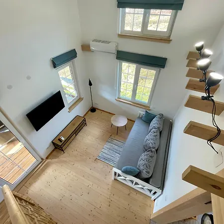 Nafta Aparts & Сходница